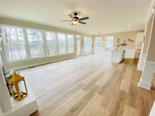 6960 Diana Circle, Gainesville, GA 30506