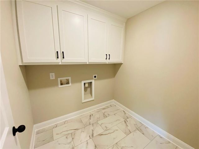 6960 Diana Circle, Gainesville, GA 30506