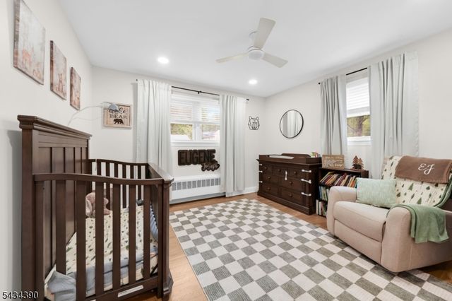 73 Seminole Ave, Wayne Twp., NJ 07470