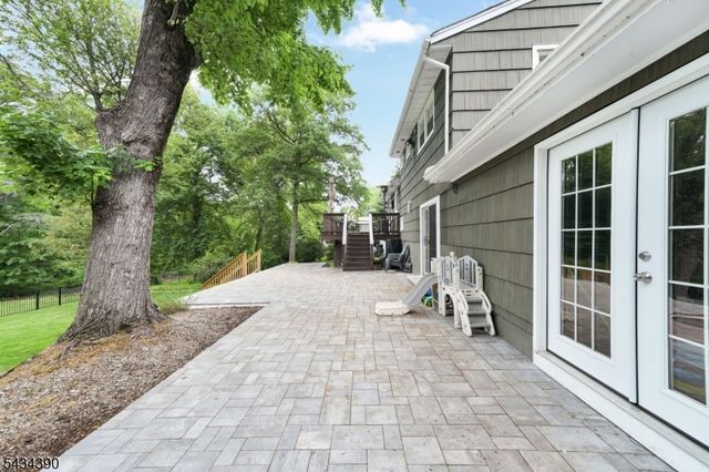 73 Seminole Ave, Wayne Twp., NJ 07470