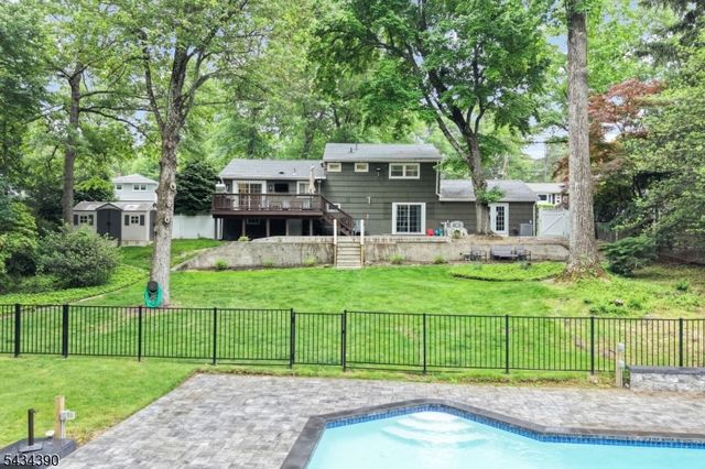 73 Seminole Ave, Wayne Twp., NJ 07470