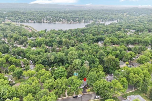 73 Seminole Ave, Wayne Twp., NJ 07470