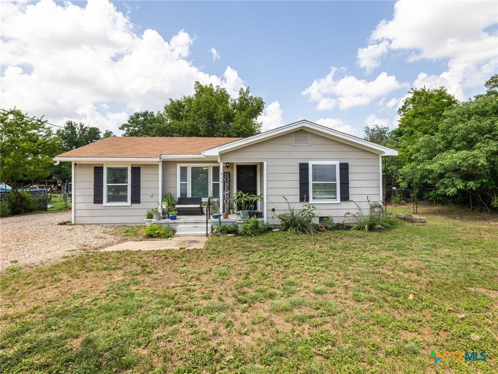 415 Brooks Mill Road, Bertram, TX 78605