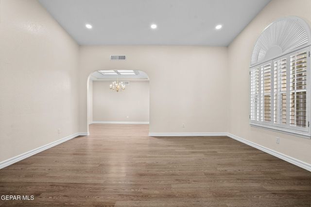 6641 GRAND RIDGE Drive, El Paso, TX 79912