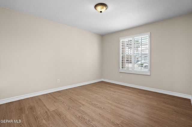 6641 GRAND RIDGE Drive, El Paso, TX 79912