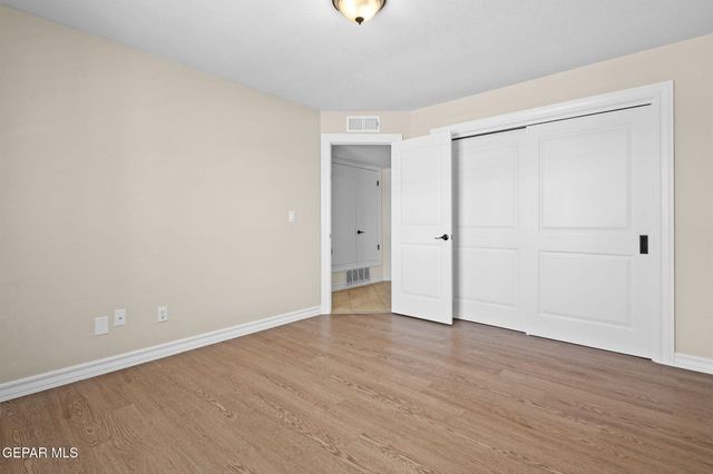 6641 GRAND RIDGE Drive, El Paso, TX 79912