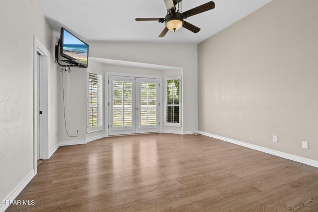 6641 GRAND RIDGE Drive, El Paso, TX 79912