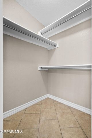 6641 GRAND RIDGE Drive, El Paso, TX 79912