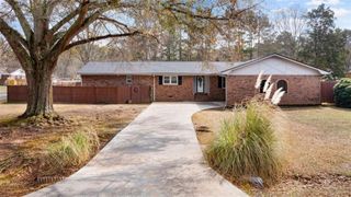 305 Greenview Court, Cedartown, GA 30125