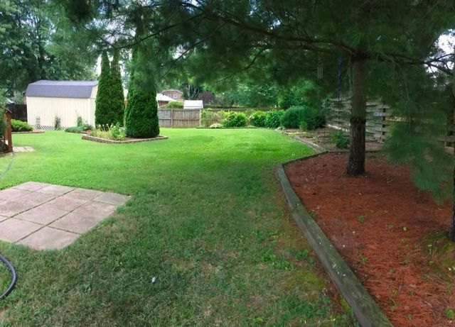2280 Dewitt Dr, Clarksville, TN 37043