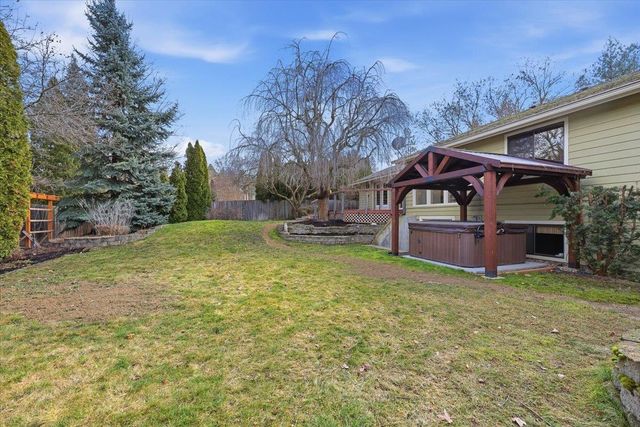 5320 W Woodview Ct, Spokane, WA 99208