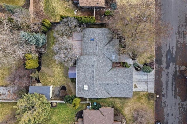 5320 W Woodview Ct, Spokane, WA 99208