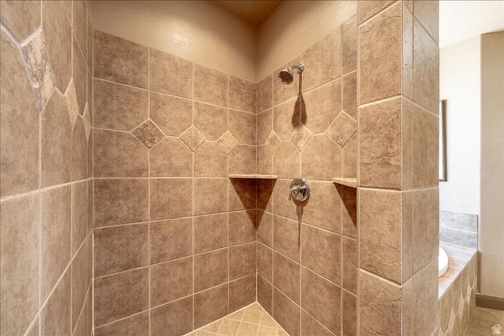 Image 34 of property listing at 1112 W SAPPHIRE, Diamond Valley, UT 84770