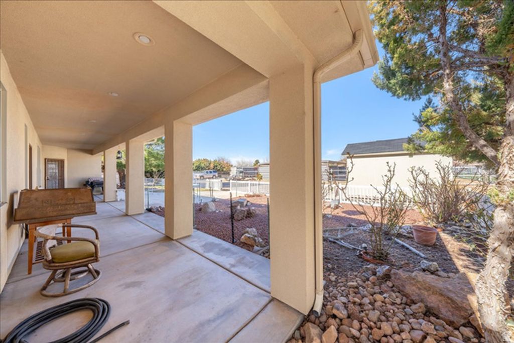 Image 49 of property listing at 1112 W SAPPHIRE, Diamond Valley, UT 84770