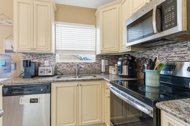 13304 Wisteria Dr., Gulfport, MS 39503