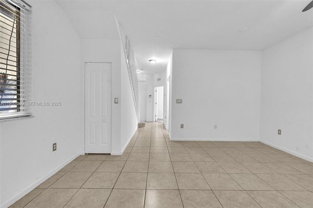 21205 NW 14 PL 819, Miami Gardens, FL 33169