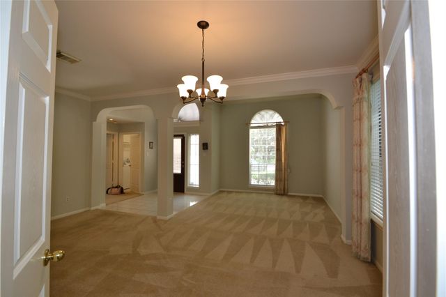 15307 Amesbury Lane, Sugar Land, TX 77478