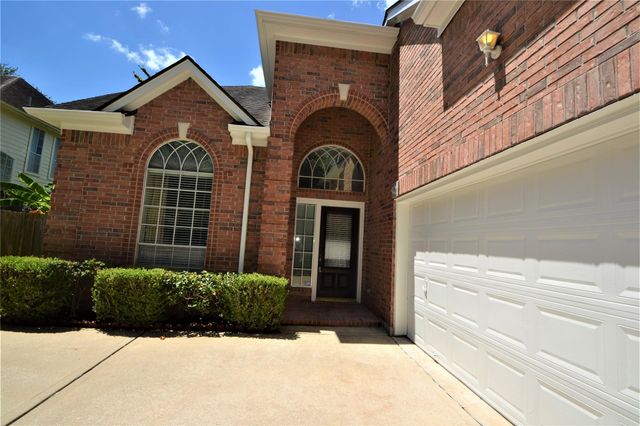 15307 Amesbury Lane, Sugar Land, TX 77478