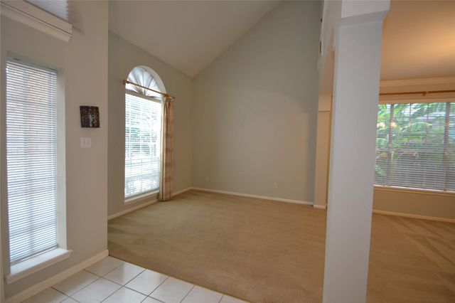 15307 Amesbury Lane, Sugar Land, TX 77478