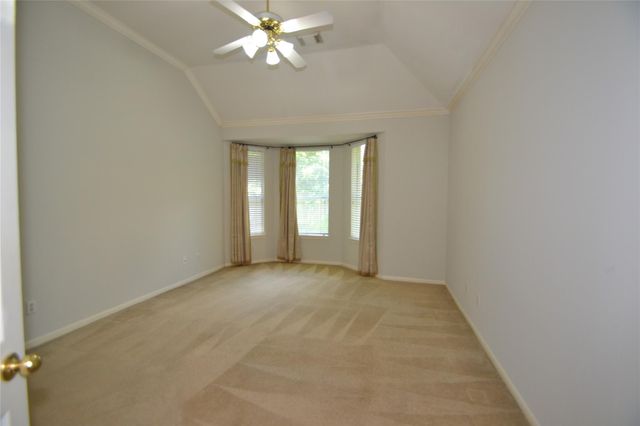 15307 Amesbury Lane, Sugar Land, TX 77478