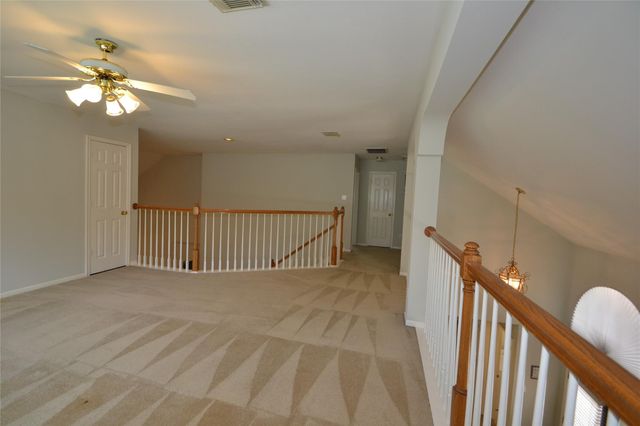 15307 Amesbury Lane, Sugar Land, TX 77478