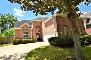 15307 Amesbury Lane, Sugar Land, TX 77478