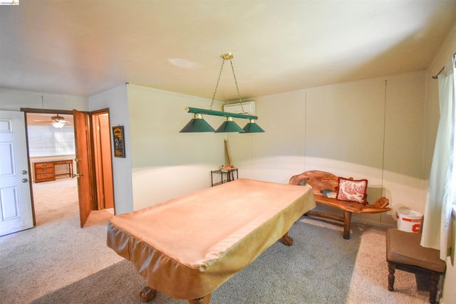 21881 Phoenix Lake Rd, Sonora, CA 95370