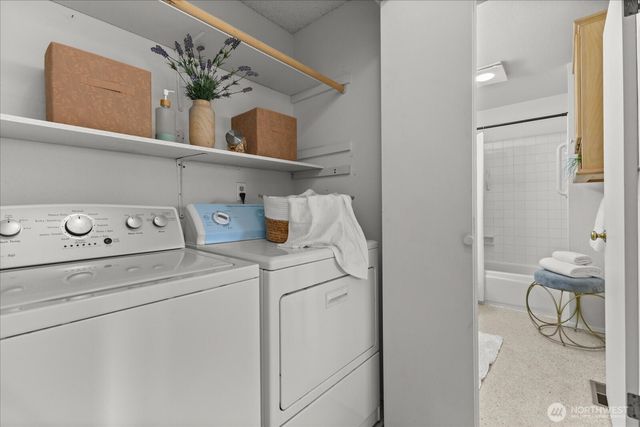 24504 13th Avenue S, Des Moines, WA 98198