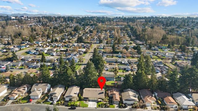 24504 13th Avenue S, Des Moines, WA 98198