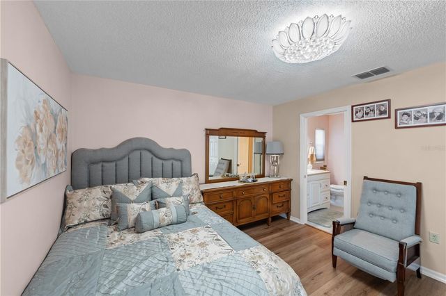 6323 SILVER LAKES DRIVE E, Lakeland, FL 33810