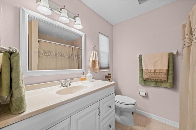6323 SILVER LAKES DRIVE E, Lakeland, FL 33810