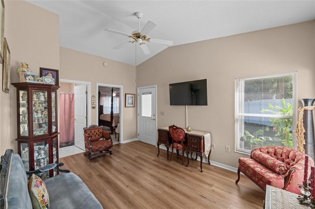 6323 SILVER LAKES DRIVE E, Lakeland, FL 33810