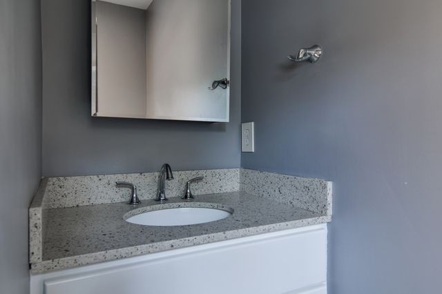 27 Woodland St, Natick, MA 01760