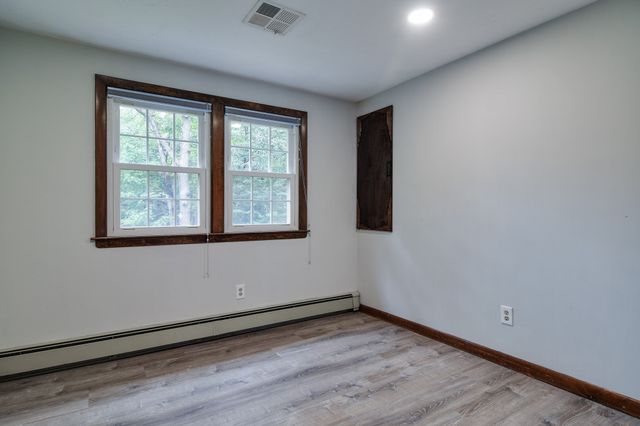 27 Woodland St, Natick, MA 01760