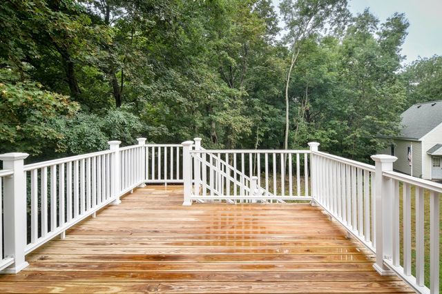 27 Woodland St, Natick, MA 01760