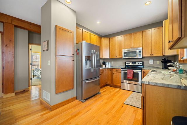 326 Cascade Circle, Russell Springs, KY 42642