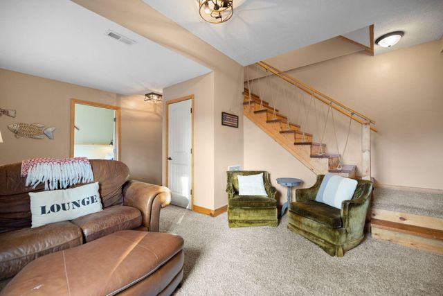 326 Cascade Circle, Russell Springs, KY 42642