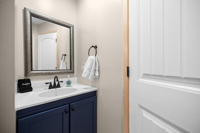 326 Cascade Circle, Russell Springs, KY 42642