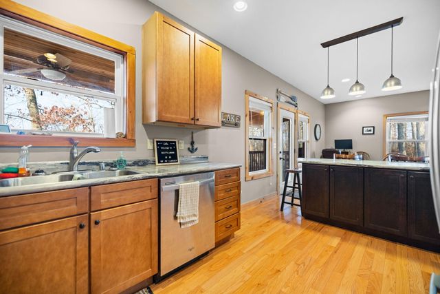 326 Cascade Circle, Russell Springs, KY 42642