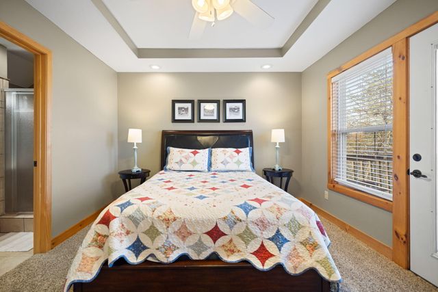 326 Cascade Circle, Russell Springs, KY 42642