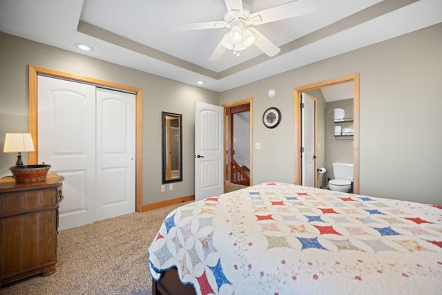 326 Cascade Circle, Russell Springs, KY 42642