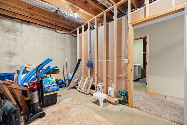 326 Cascade Circle, Russell Springs, KY 42642