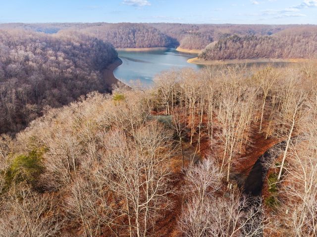 326 Cascade Circle, Russell Springs, KY 42642