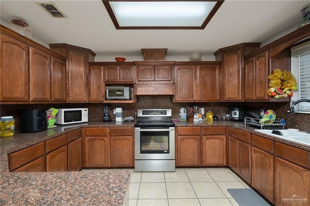 1923 Clifton Street, Weslaco, TX 78596