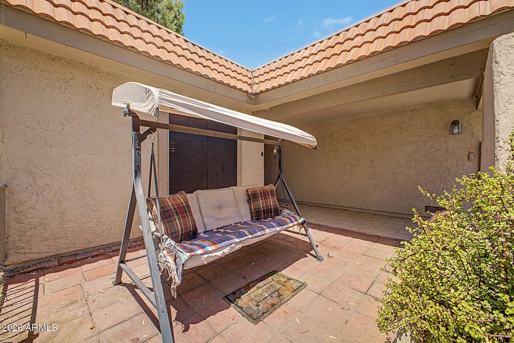 11222 S TALAVI Lane, Phoenix, AZ 85044 — photo 5