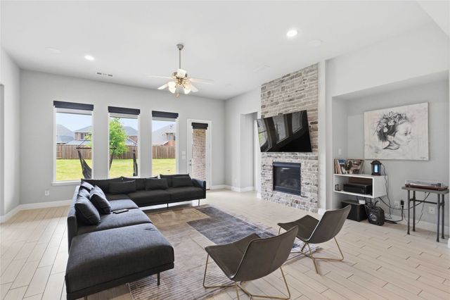 616 Bosque River Drive, Mckinney, TX 75071