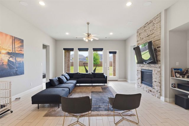 616 Bosque River Drive, Mckinney, TX 75071