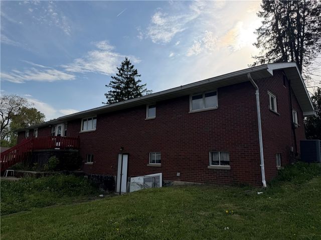 322 Kozak Way,, Mt Pleasant Boro, PA 15666