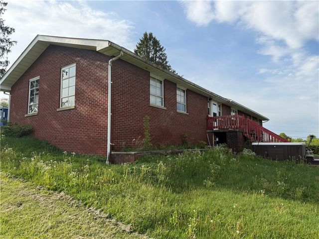 322 Kozak Way,, Mt Pleasant Boro, PA 15666