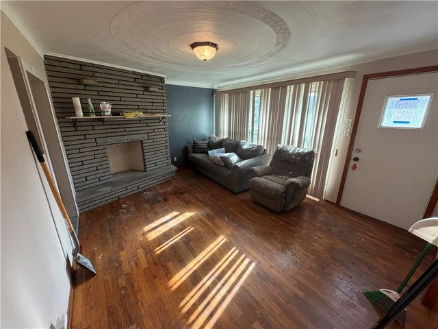 322 Kozak Way,, Mt Pleasant Boro, PA 15666
